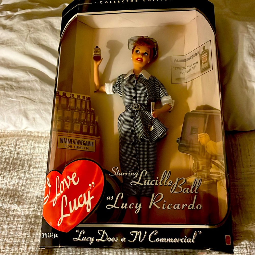 I Love Lucy Collector Edition Starring Lucille Ball as Lucy Ricardo Mattel NIB
